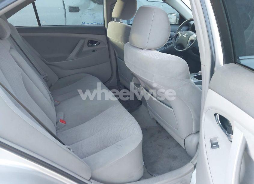 Photo 8 of 2011 Toyota Camry (VIN 4T1BF3EK0BU748998)