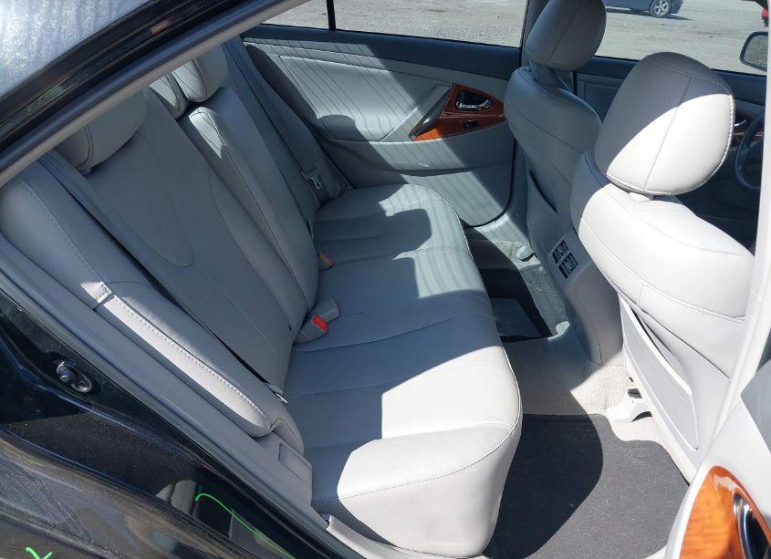 Photo 8 of 2011 Toyota Camry XLE (VIN 4T1BF3EK0BU752808)