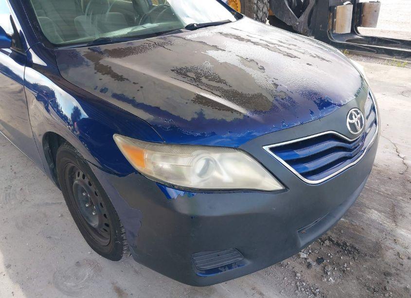 Photo 12 of 2011 Toyota Camry LE (VIN 4T1BF3EK0BU769219)