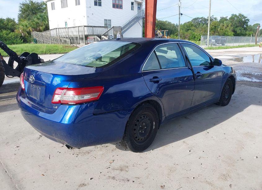 Photo 4 of 2011 Toyota Camry LE (VIN 4T1BF3EK0BU769219)
