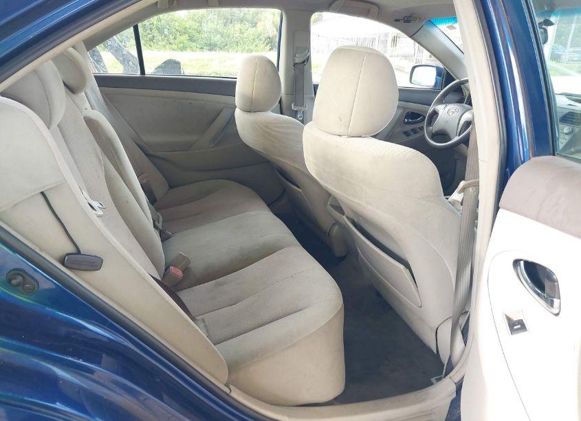 Photo 8 of 2011 Toyota Camry LE (VIN 4T1BF3EK0BU769219)