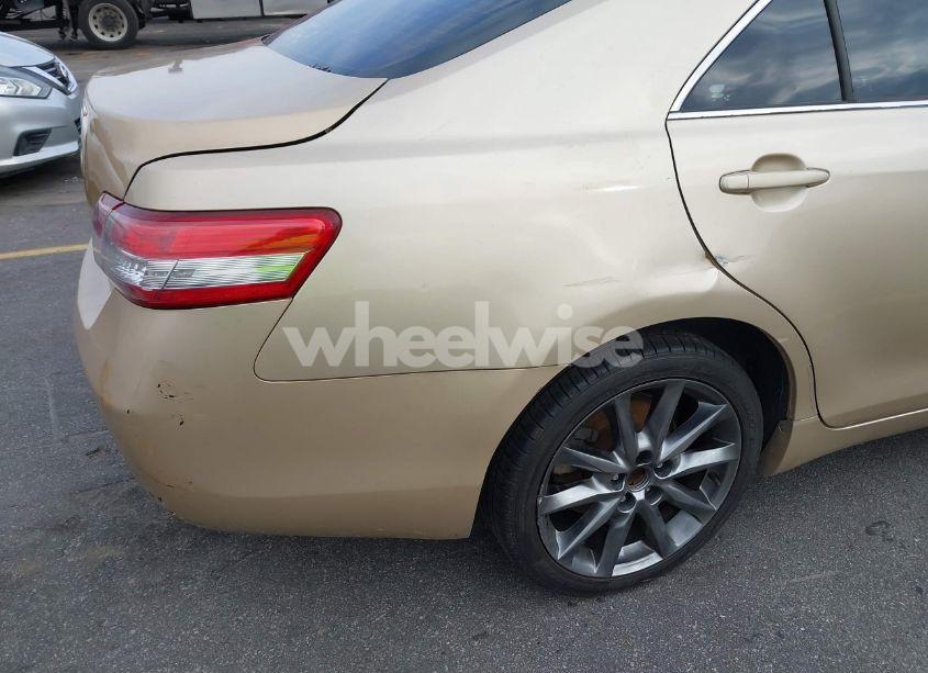 Photo 14 of 2010 Toyota Camry LE (VIN 4T1BF3EK1AU011100)