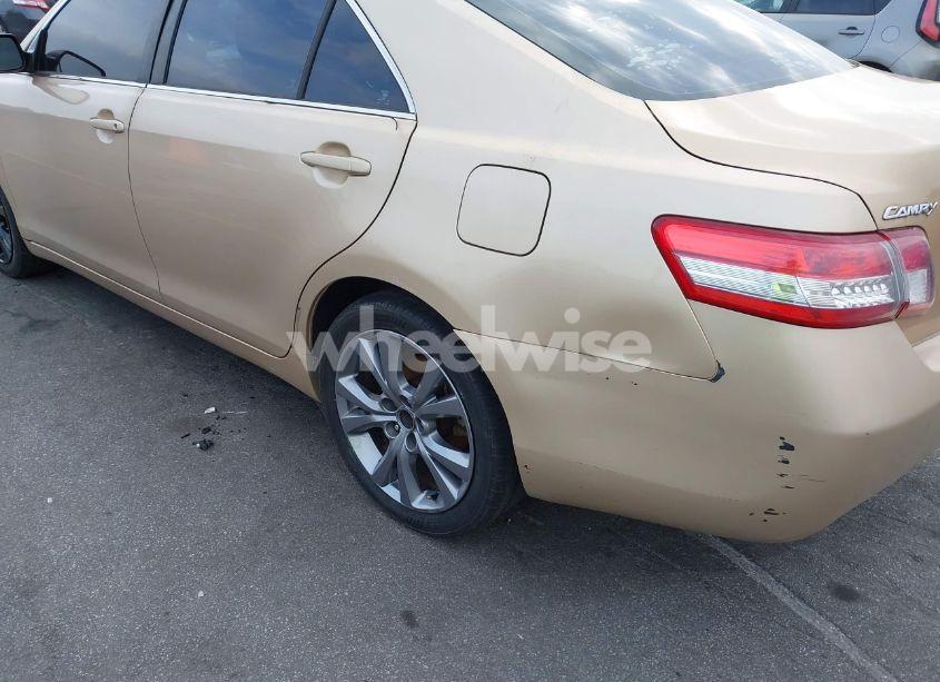 Photo 6 of 2010 Toyota Camry LE (VIN 4T1BF3EK1AU011100)