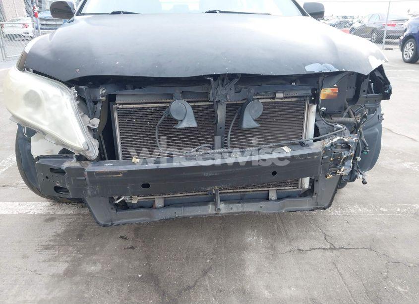Photo 6 of 2010 Toyota Camry (VIN 4T1BF3EK1AU017009)