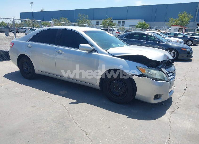 2010 Toyota Camry (VIN 4T1BF3EK1AU046154) main photo