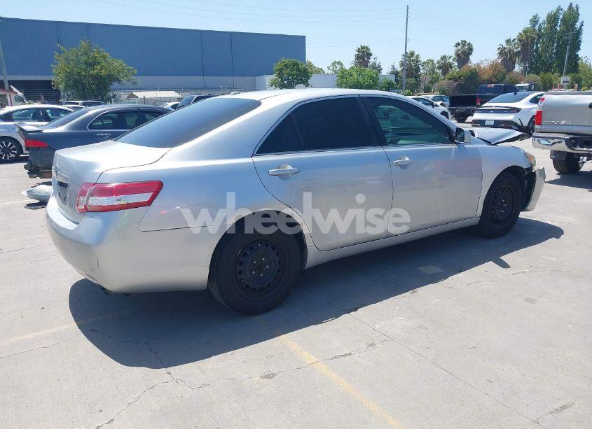 Photo 4 of 2010 Toyota Camry (VIN 4T1BF3EK1AU046154)