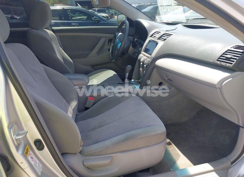 Photo 5 of 2010 Toyota Camry (VIN 4T1BF3EK1AU046154)