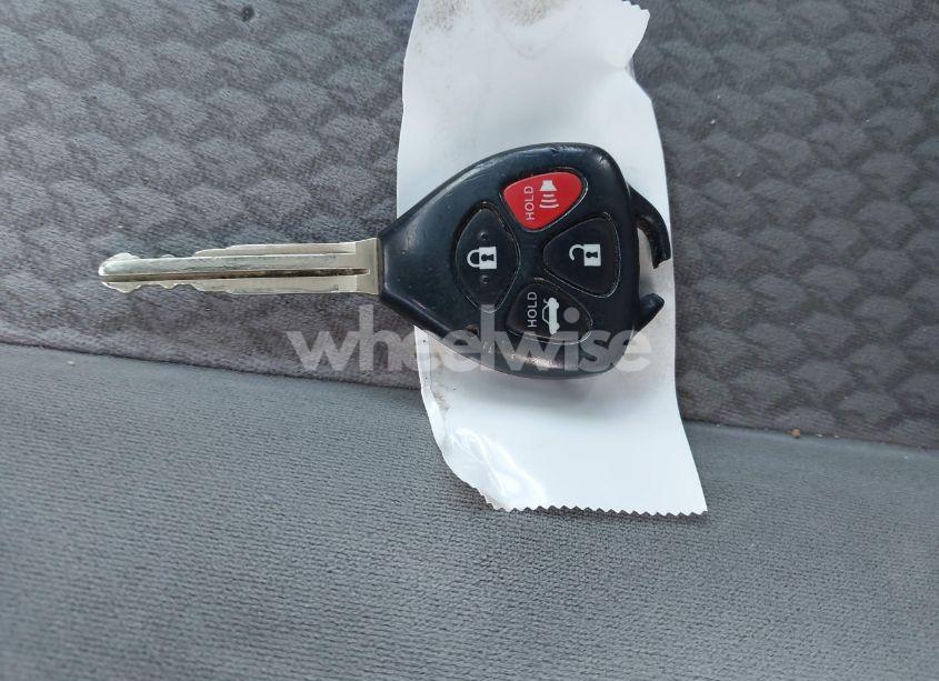 Photo 11 of 2010 Toyota Camry LE (VIN 4T1BF3EK1AU048745)