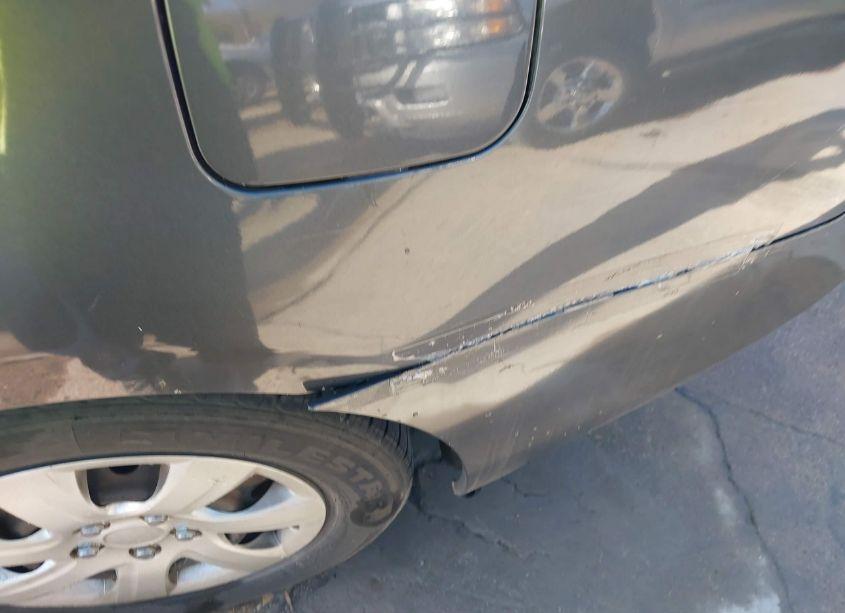 Photo 6 of 2010 Toyota Camry LE (VIN 4T1BF3EK1AU074374)