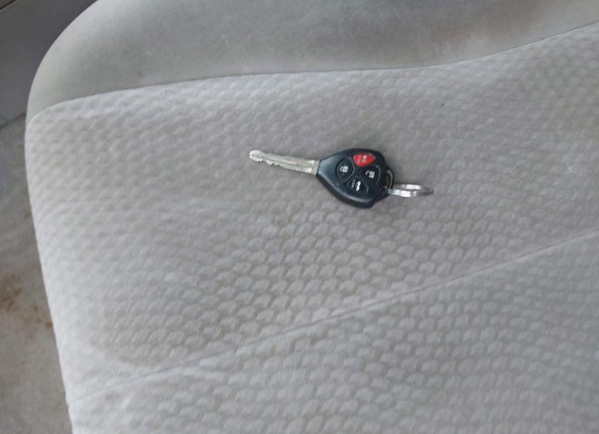 Photo 11 of 2010 Toyota Camry LE (VIN 4T1BF3EK1AU089280)