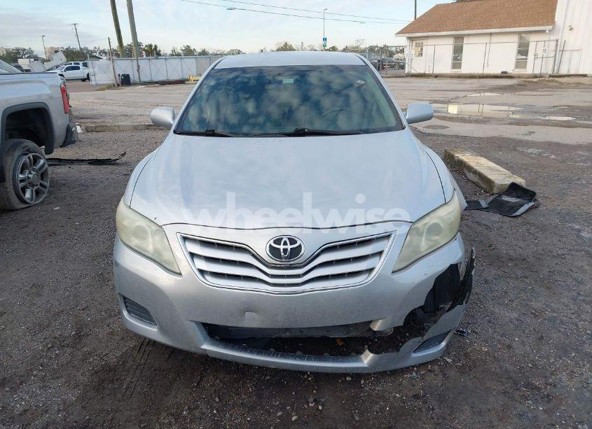 Photo 12 of 2010 Toyota Camry LE (VIN 4T1BF3EK1AU090350)