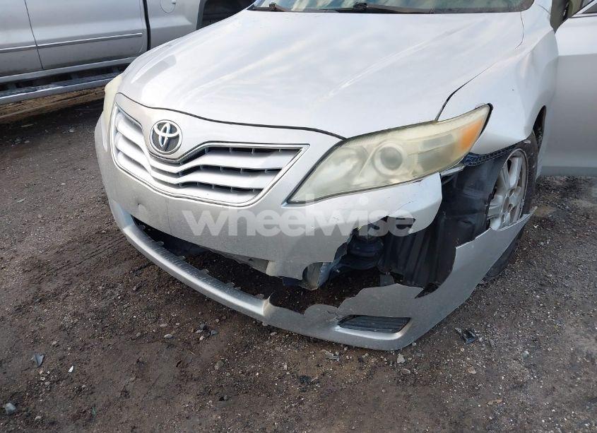 Photo 6 of 2010 Toyota Camry LE (VIN 4T1BF3EK1AU090350)