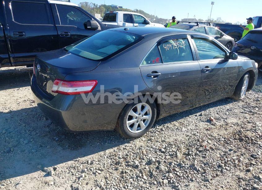 Photo 4 of 2010 Toyota Camry LE (VIN 4T1BF3EK1AU103095)