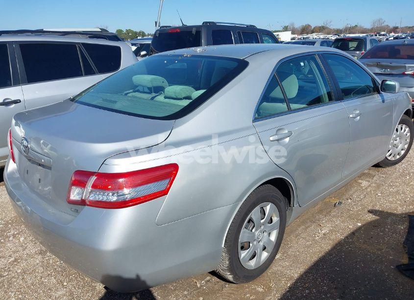 Photo 4 of 2010 Toyota Camry LE (VIN 4T1BF3EK1AU113559)