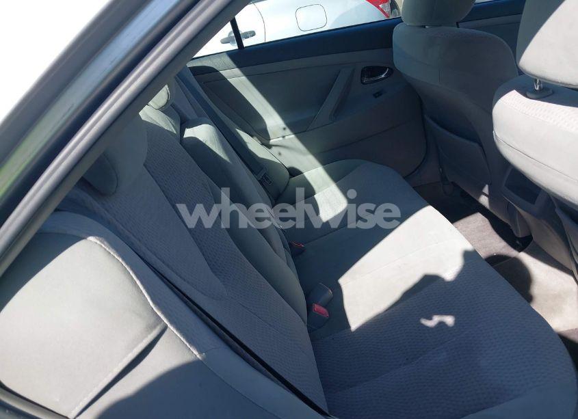 Photo 8 of 2010 Toyota Camry LE (VIN 4T1BF3EK1AU113559)