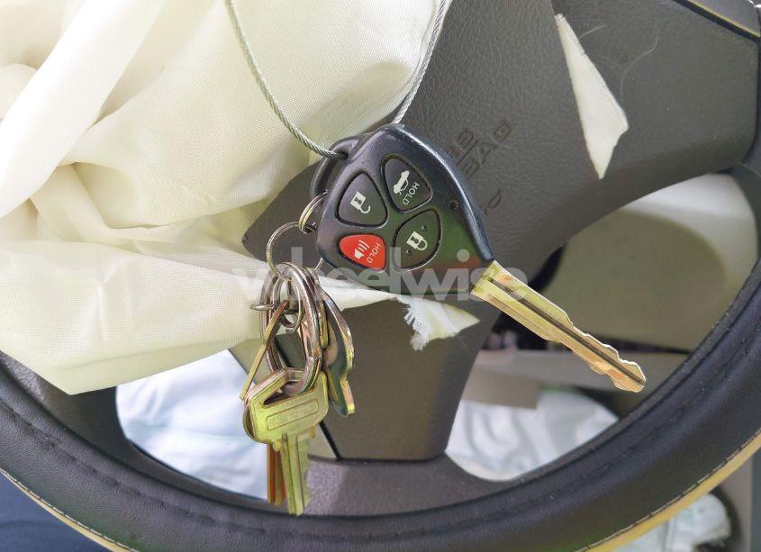 Photo 11 of 2010 Toyota Camry LE (VIN 4T1BF3EK1AU509376)