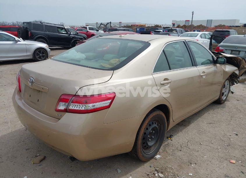 Photo 4 of 2010 Toyota Camry LE (VIN 4T1BF3EK1AU509376)