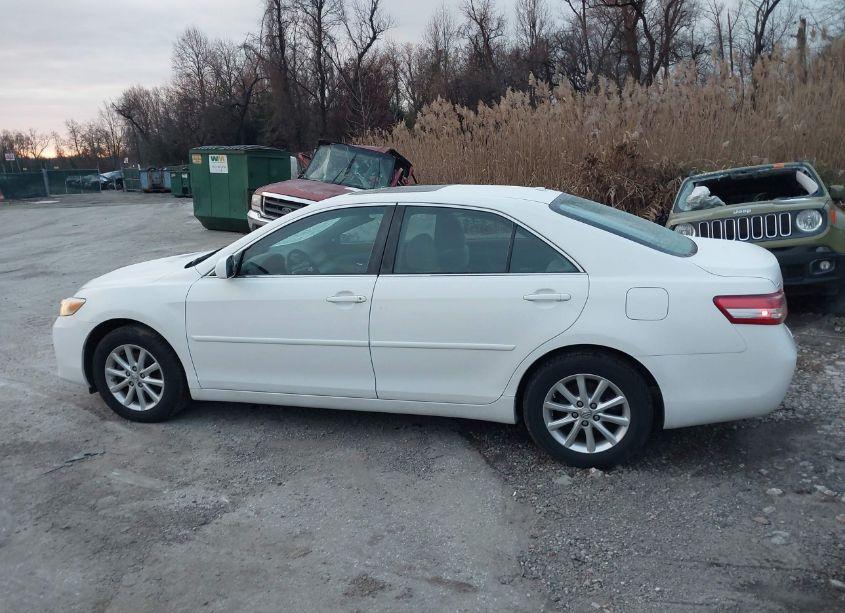 Photo 15 of 2010 Toyota Camry LE (VIN 4T1BF3EK1AU512312)