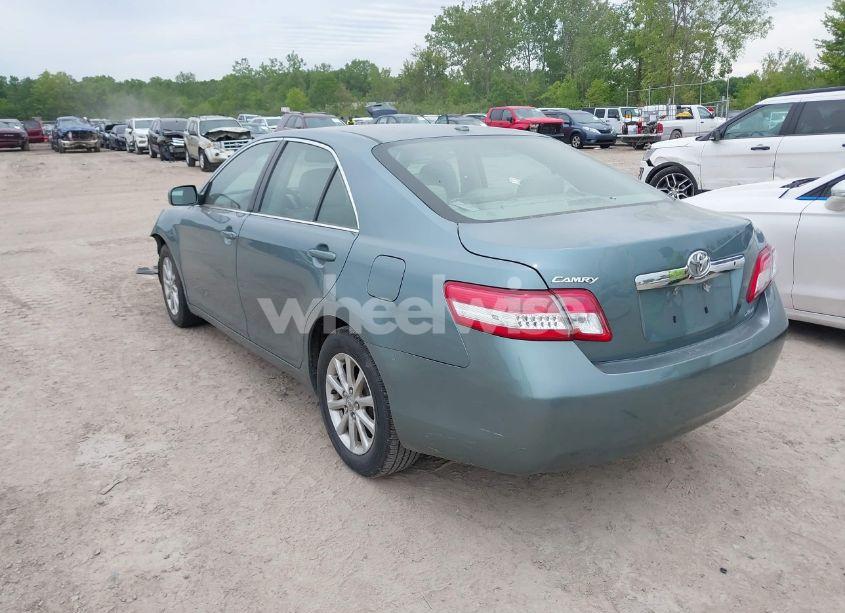 Photo 3 of 2010 Toyota Camry XLE (VIN 4T1BF3EK1AU512505)