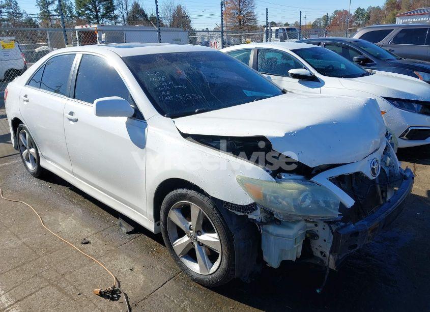 2010 Toyota Camry SE (VIN 4T1BF3EK1AU515310) main photo