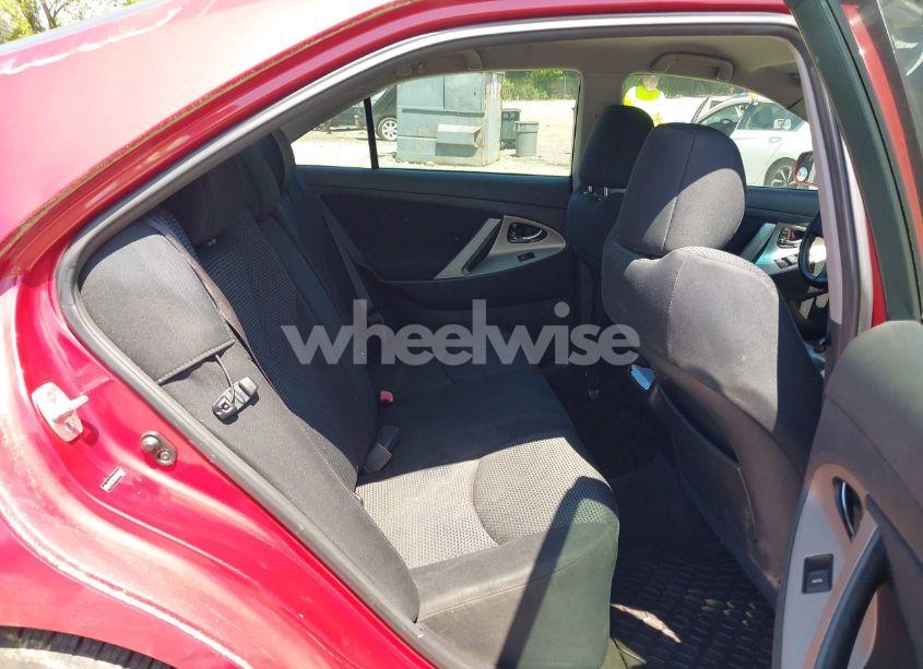 Photo 8 of 2010 Toyota Camry SE (VIN 4T1BF3EK1AU520667)