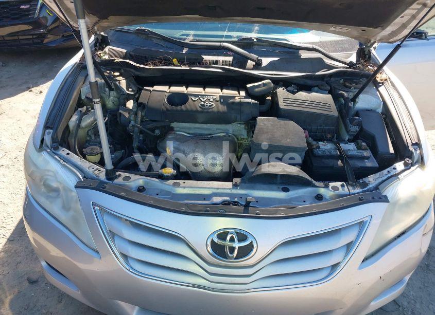 Photo 10 of 2010 Toyota Camry SE/LE/XLE (VIN 4T1BF3EK1AU539266)