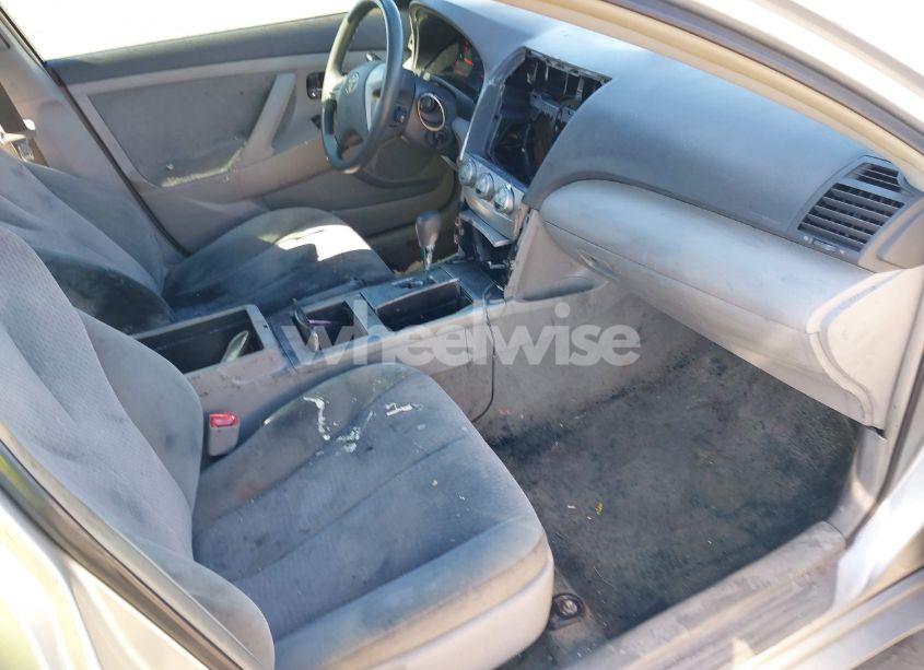 Photo 5 of 2010 Toyota Camry SE/LE/XLE (VIN 4T1BF3EK1AU539266)