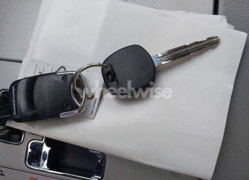 Photo 11 of 2010 Toyota Camry LE (VIN 4T1BF3EK1AU545925)