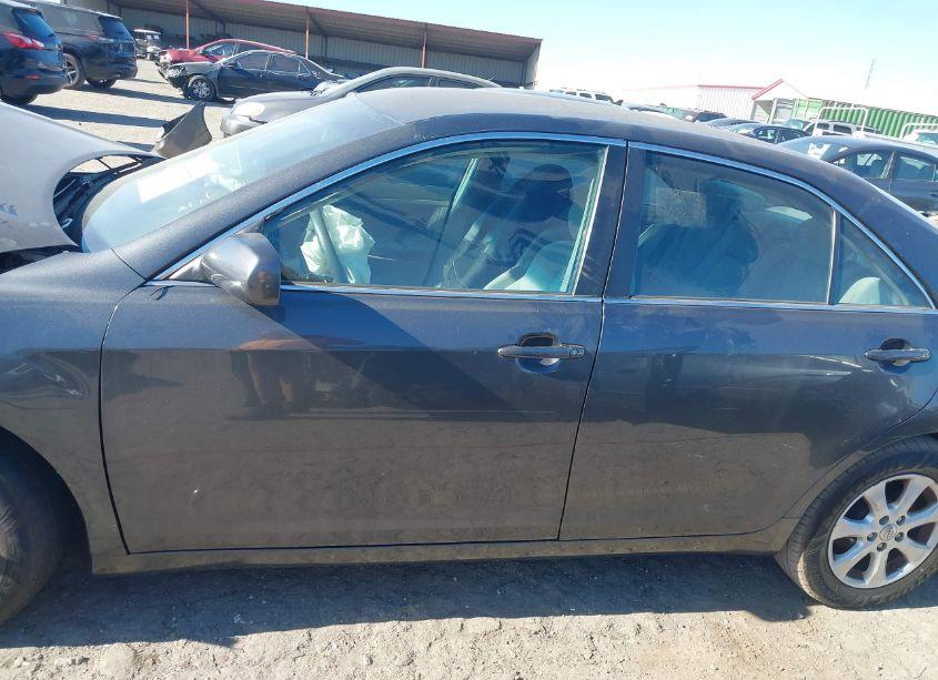 Photo 14 of 2010 Toyota Camry LE (VIN 4T1BF3EK1AU576608)