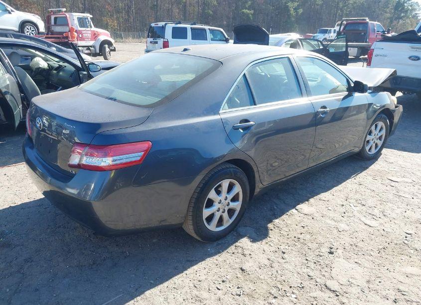 Photo 4 of 2010 Toyota Camry LE (VIN 4T1BF3EK1AU576608)