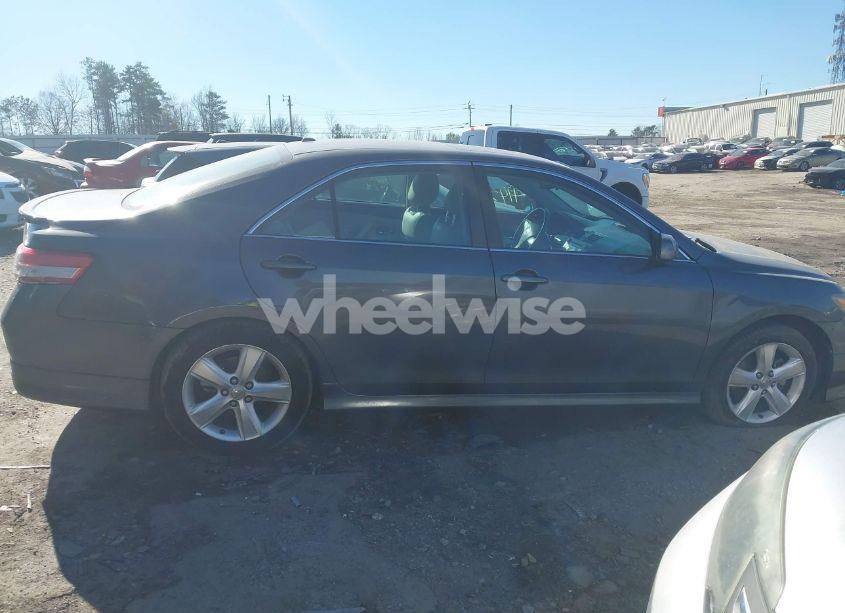 Photo 13 of 2011 Toyota Camry SE (VIN 4T1BF3EK1BU122781)