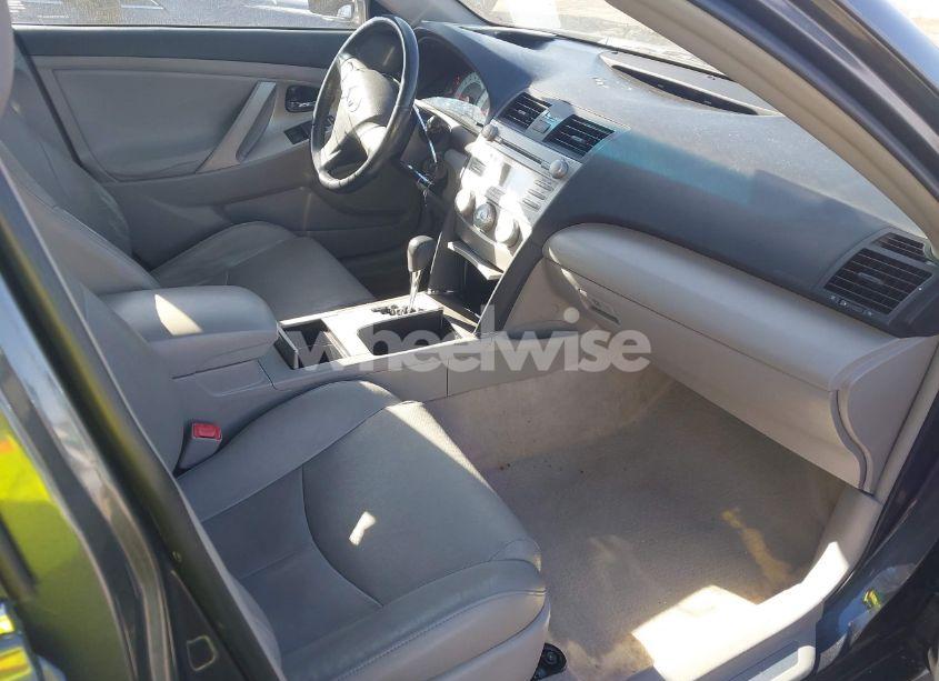 Photo 5 of 2011 Toyota Camry SE (VIN 4T1BF3EK1BU122781)