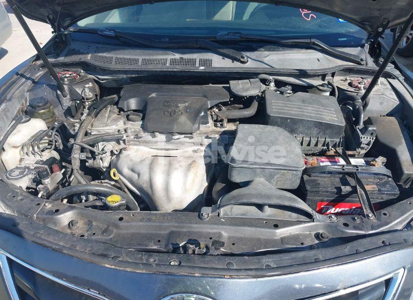 Photo 10 of 2011 Toyota Camry LE (VIN 4T1BF3EK1BU133120)