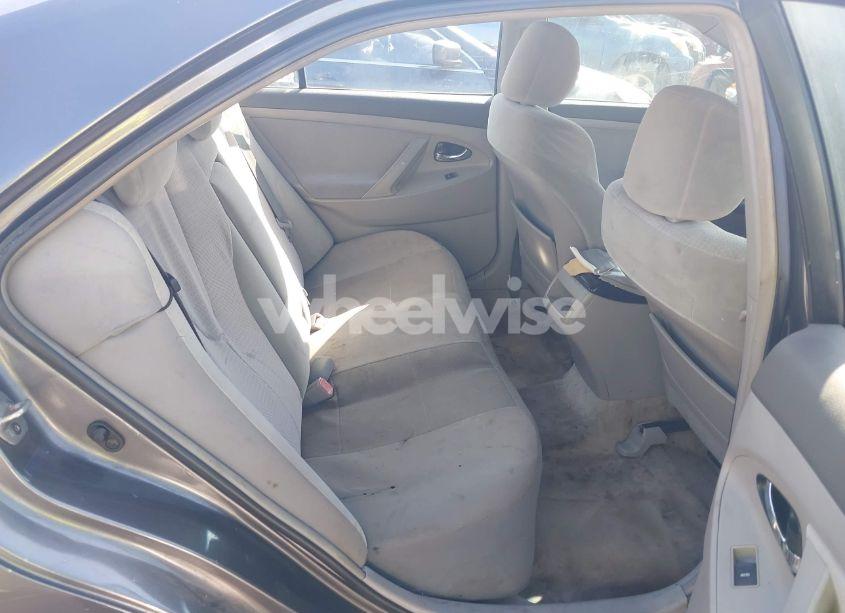 Photo 8 of 2011 Toyota Camry LE (VIN 4T1BF3EK1BU133120)