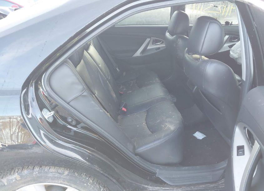 Photo 8 of 2011 Toyota Camry SE (VIN 4T1BF3EK1BU154596)