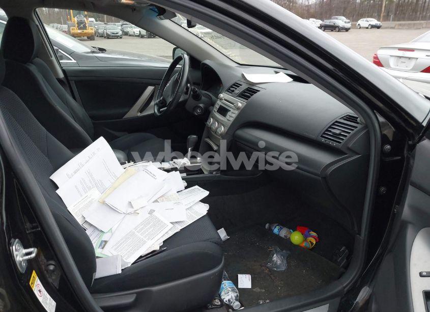 Photo 5 of 2011 Toyota Camry SE (VIN 4T1BF3EK1BU154940)