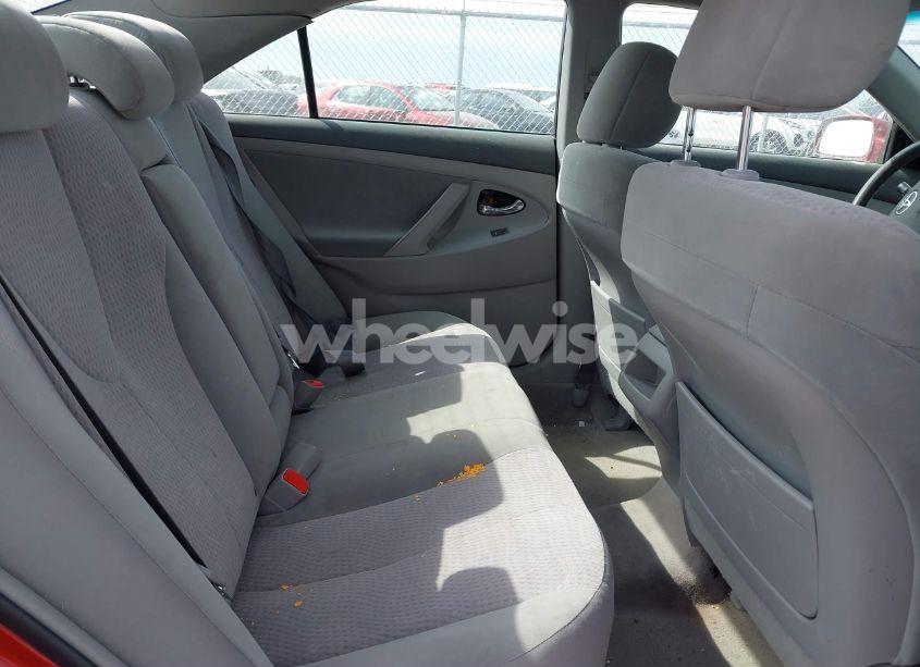 Photo 8 of 2011 Toyota Camry LE (VIN 4T1BF3EK1BU156445)