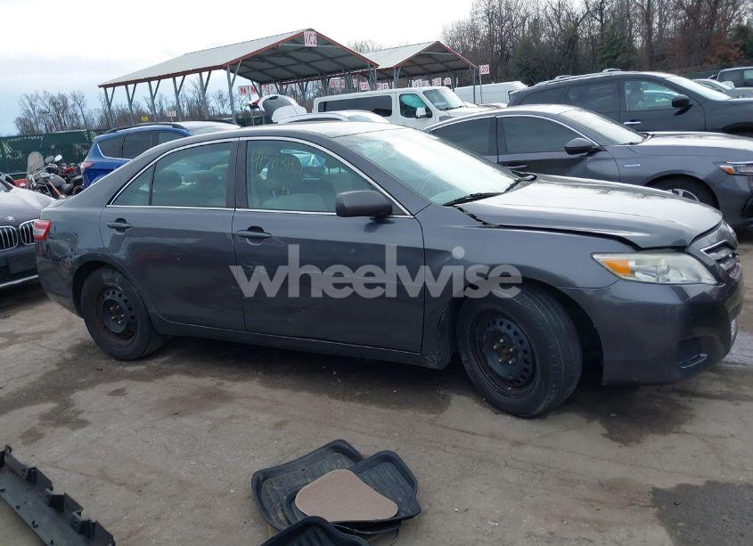 Photo 14 of 2011 Toyota Camry LE (VIN 4T1BF3EK1BU176453)