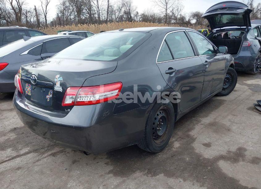 Photo 4 of 2011 Toyota Camry LE (VIN 4T1BF3EK1BU176453)