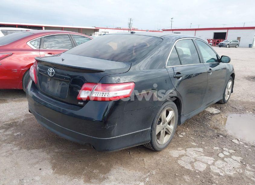 Photo 4 of 2011 Toyota Camry SE (VIN 4T1BF3EK1BU215249)