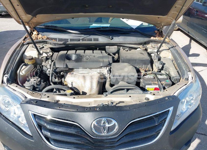 Photo 10 of 2011 Toyota Camry (VIN 4T1BF3EK1BU225036)