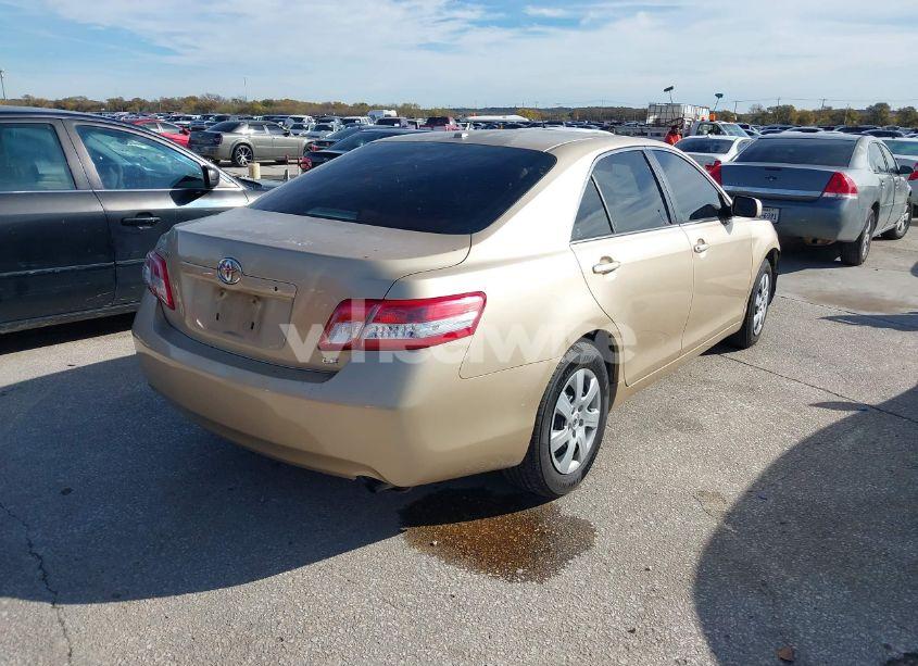 Photo 4 of 2011 Toyota Camry (VIN 4T1BF3EK1BU225036)