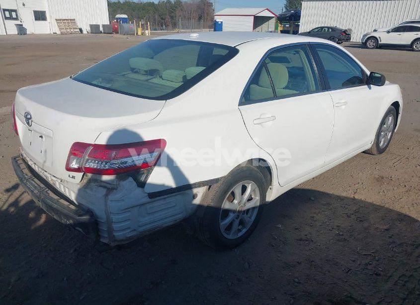 Photo 4 of 2011 Toyota Camry LE (VIN 4T1BF3EK1BU584189)