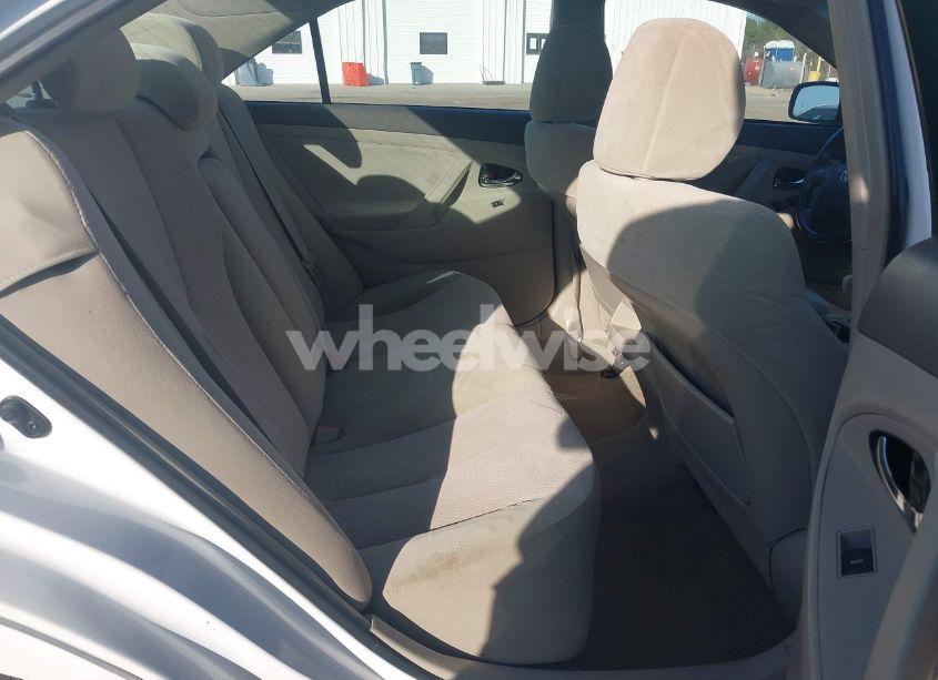 Photo 8 of 2011 Toyota Camry LE (VIN 4T1BF3EK1BU584189)