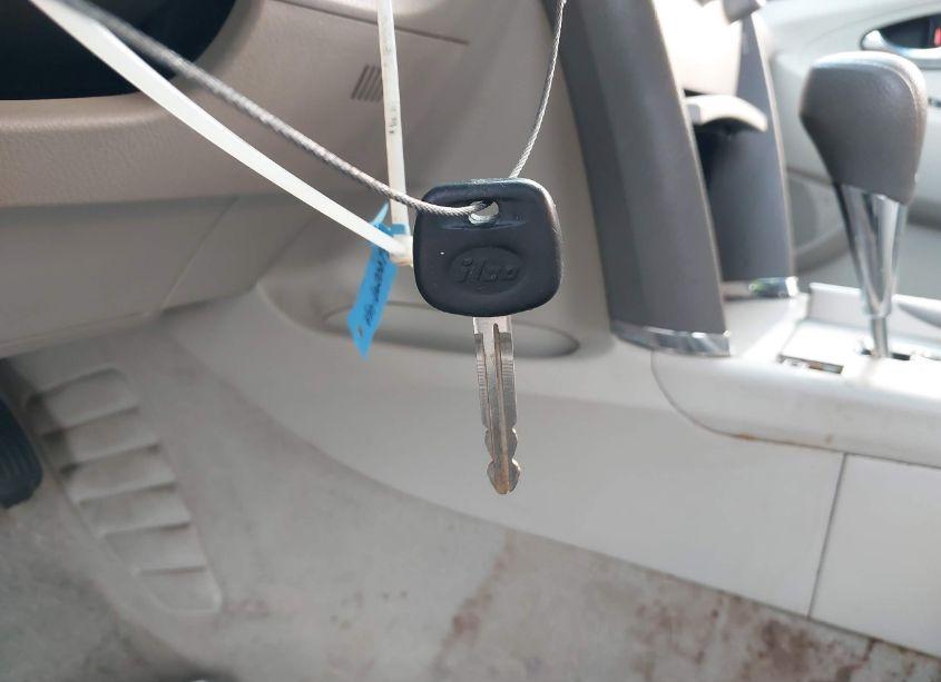 Photo 11 of 2011 Toyota Camry LE (VIN 4T1BF3EK1BU620074)