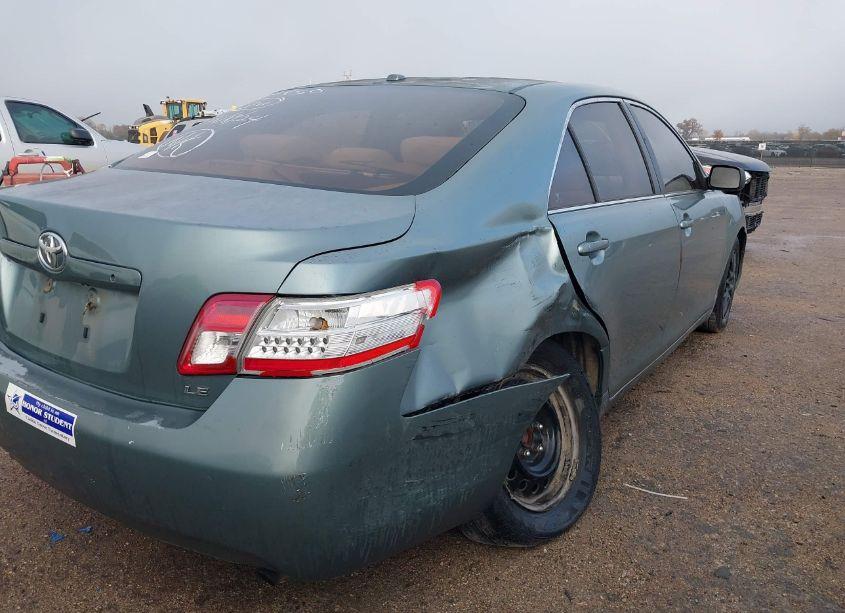 Photo 6 of 2011 Toyota Camry LE (VIN 4T1BF3EK1BU620074)