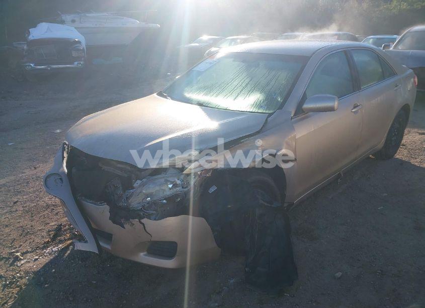 Photo 12 of 2011 Toyota Camry LE (VIN 4T1BF3EK1BU637053)