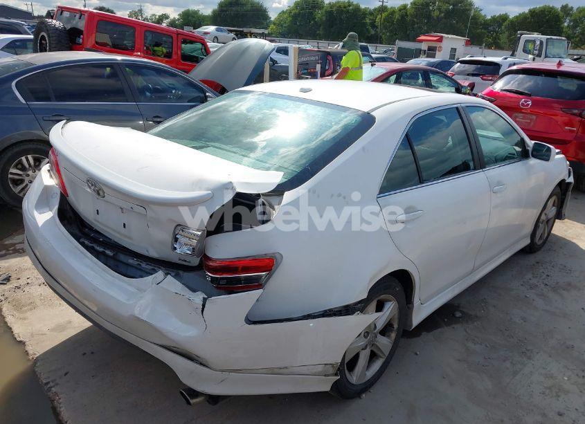 Photo 4 of 2011 Toyota Camry SE (VIN 4T1BF3EK1BU645220)