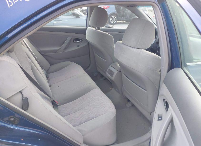 Photo 8 of 2011 Toyota Camry SE/LE/XLE (VIN 4T1BF3EK1BU648036)