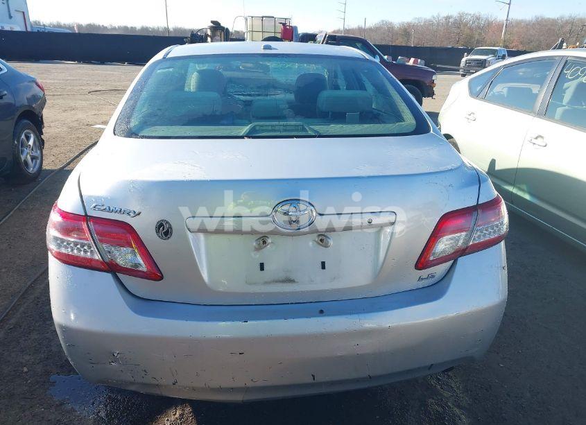 Photo 16 of 2011 Toyota Camry LE (VIN 4T1BF3EK1BU681604)